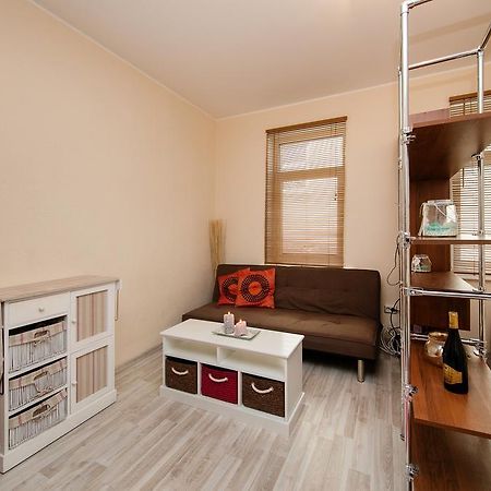 Small Apartment In Sikupilli Tallinn Exterior foto