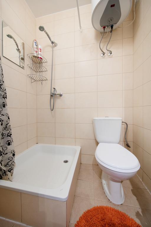 Small Apartment In Sikupilli Tallinn Exterior foto