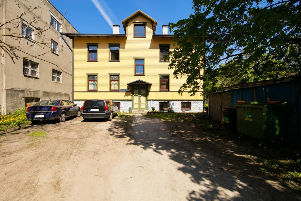 Small Apartment In Sikupilli Tallinn Exterior foto